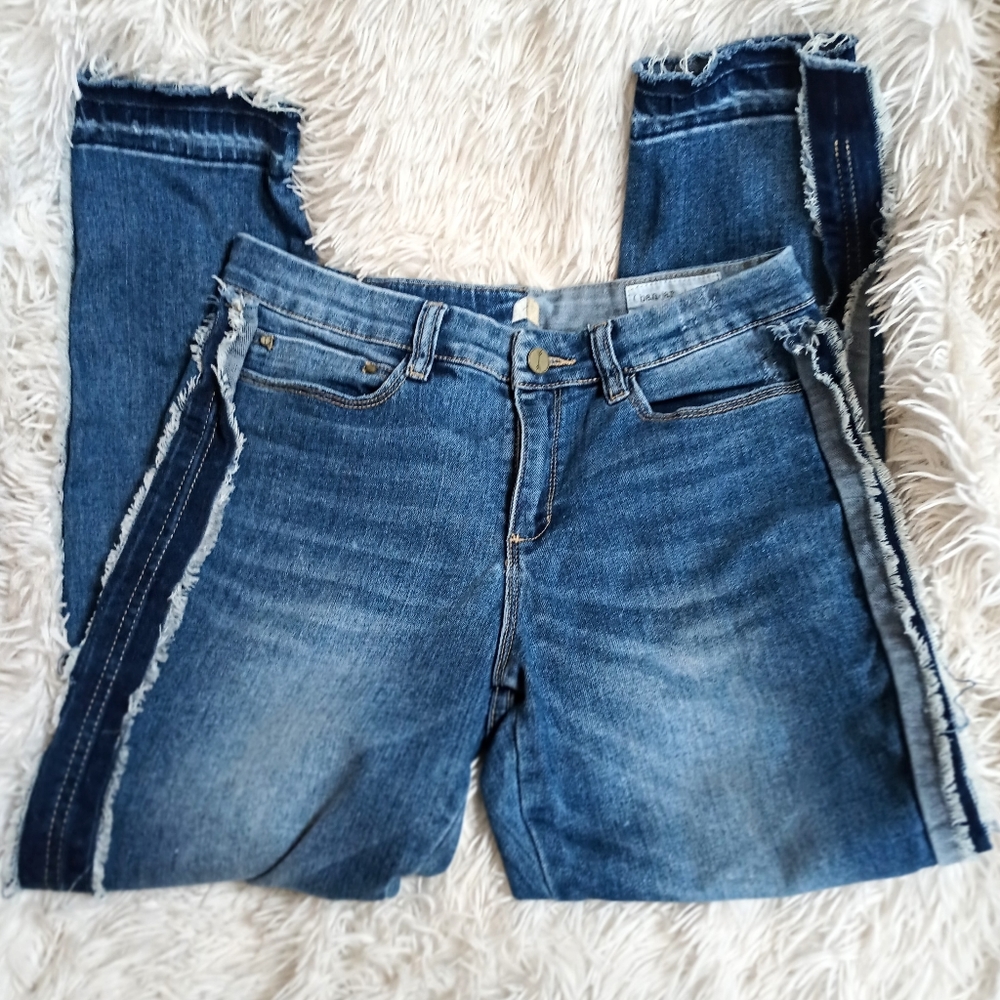 ban-jara Denim Jeans Frayed Hem & Side Seams Knees w/ Holes Size 29